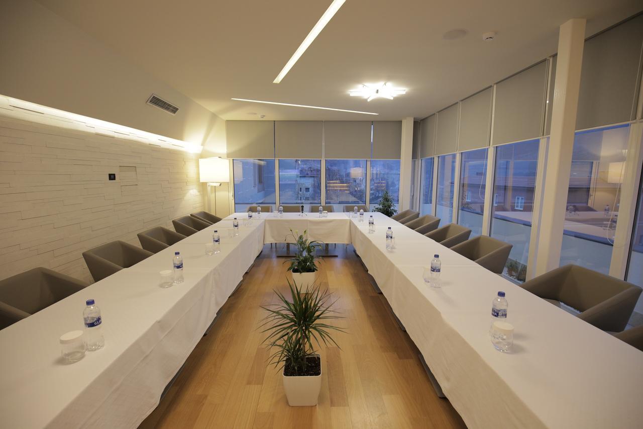 Hotel Bulqiza Bulqize Екстер'єр фото
