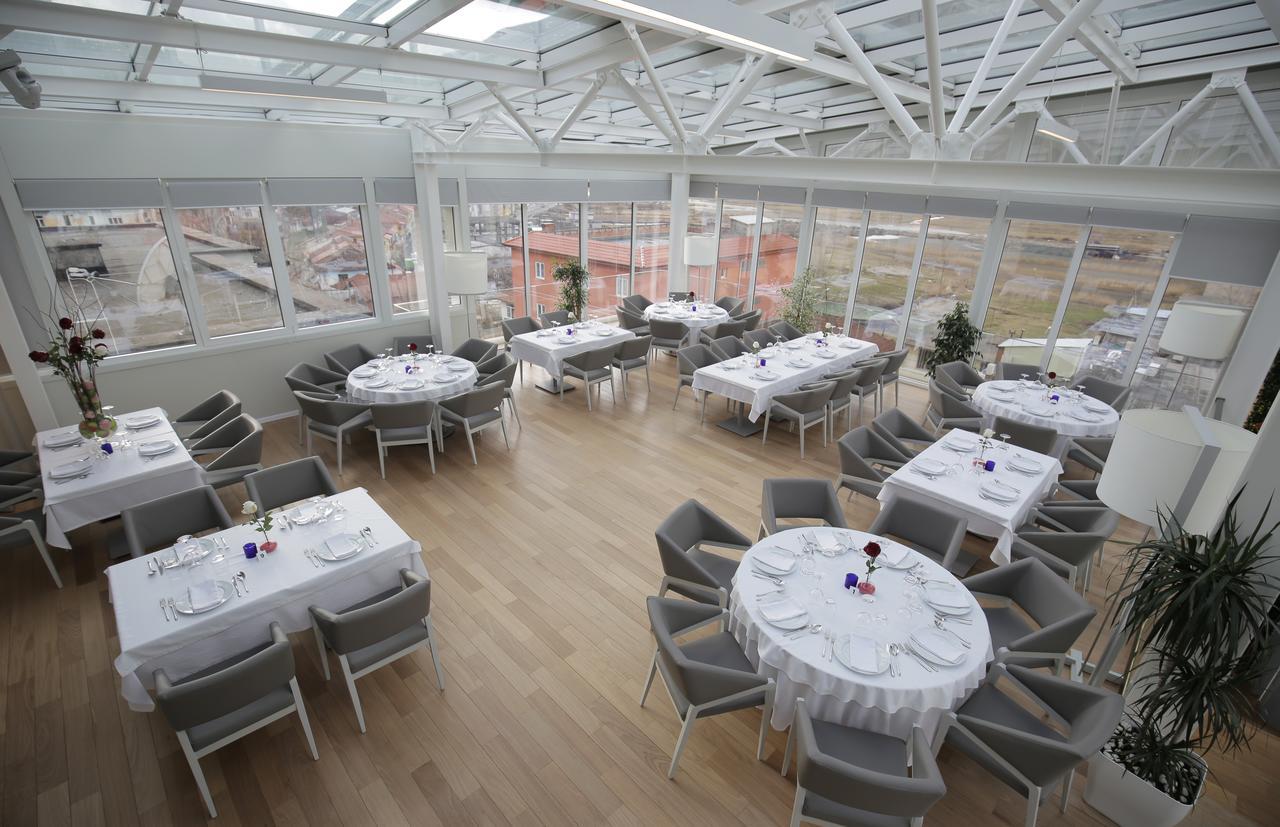 Hotel Bulqiza Bulqize Екстер'єр фото